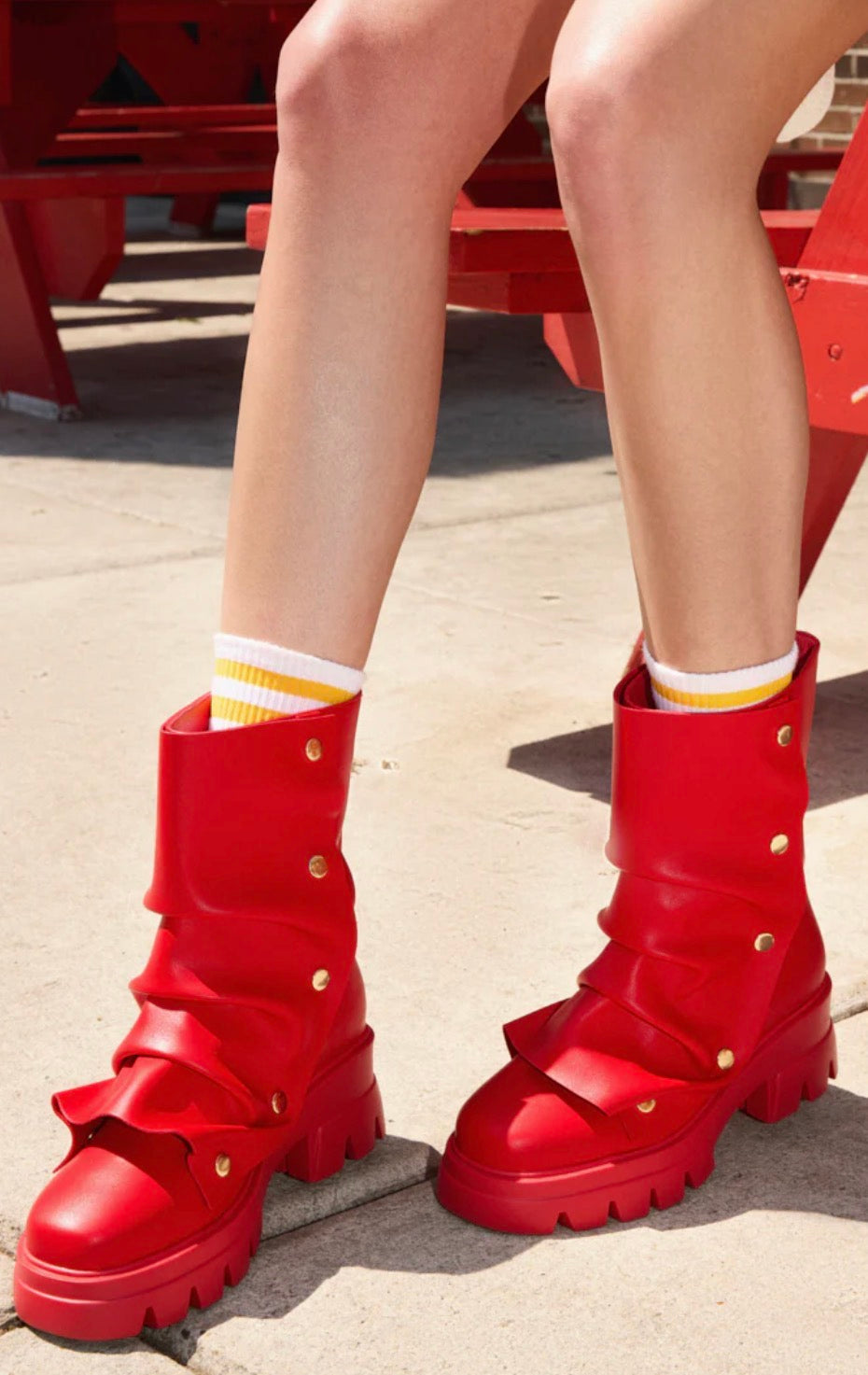 Red Snap Boot