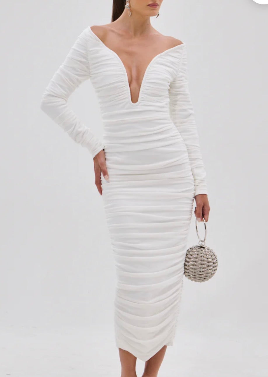 White Long Rushing Dress A