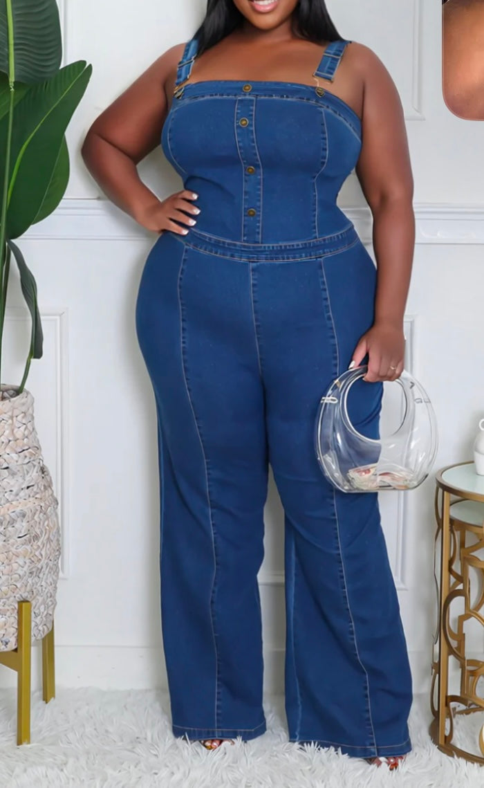 DENIM STRAP SHOULDER JUMPSUIT (PLUS)