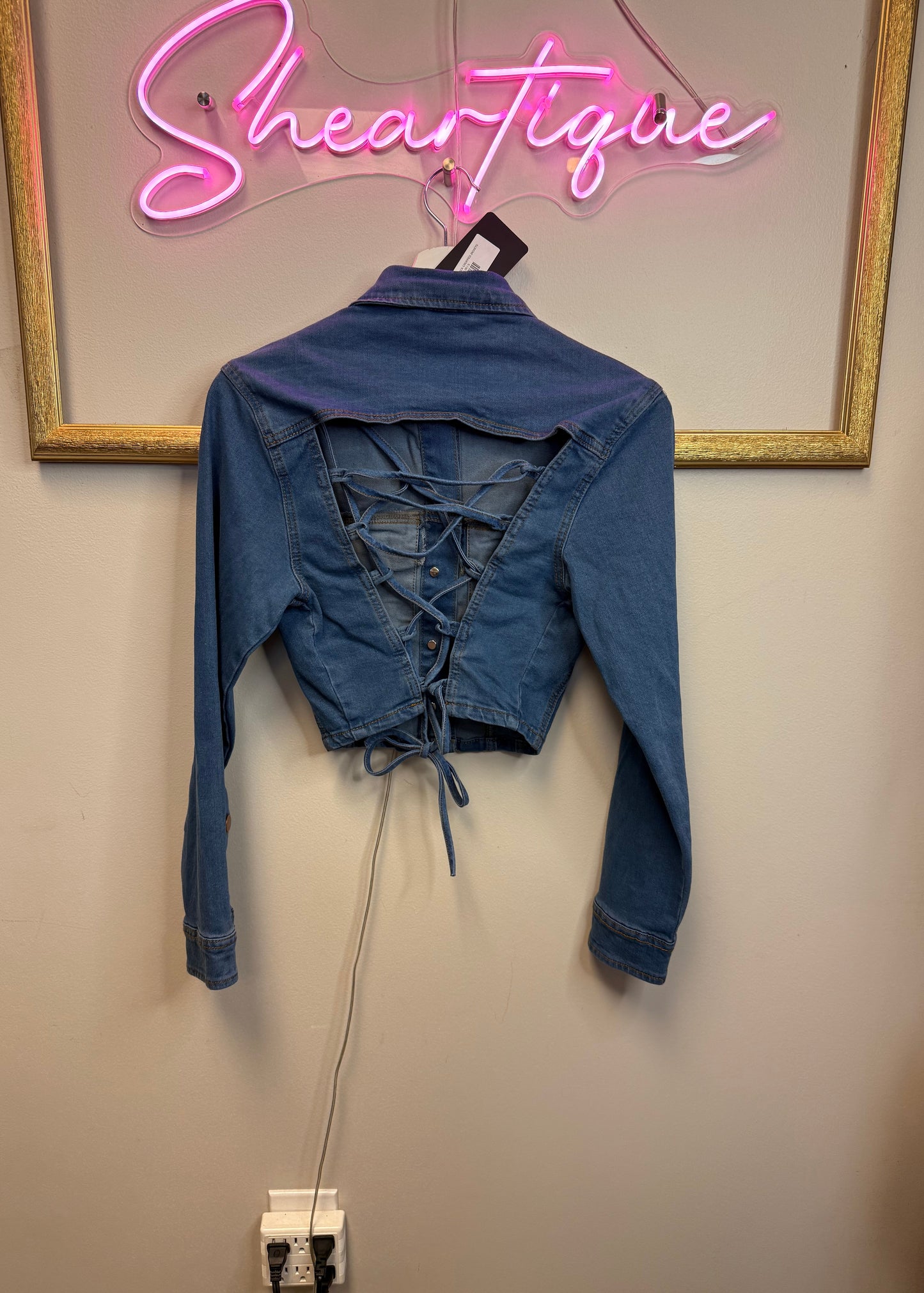 DENIM LACED BACK CROPPED JACKETS