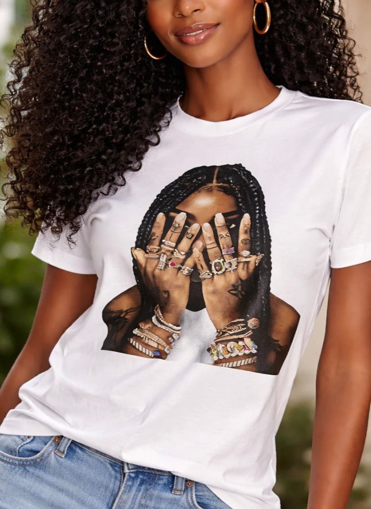 Plus Size Graphic Print T-shirt Ring