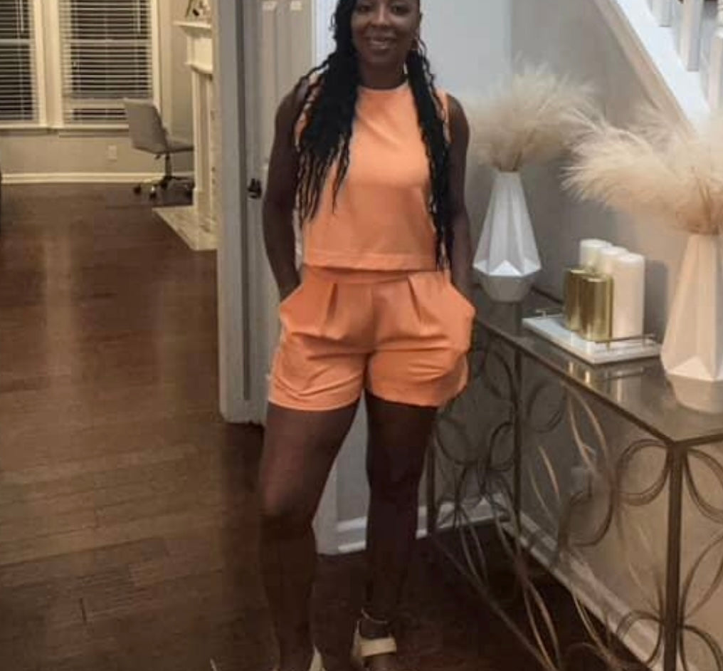 Short Set Top And Bottom With Pockets