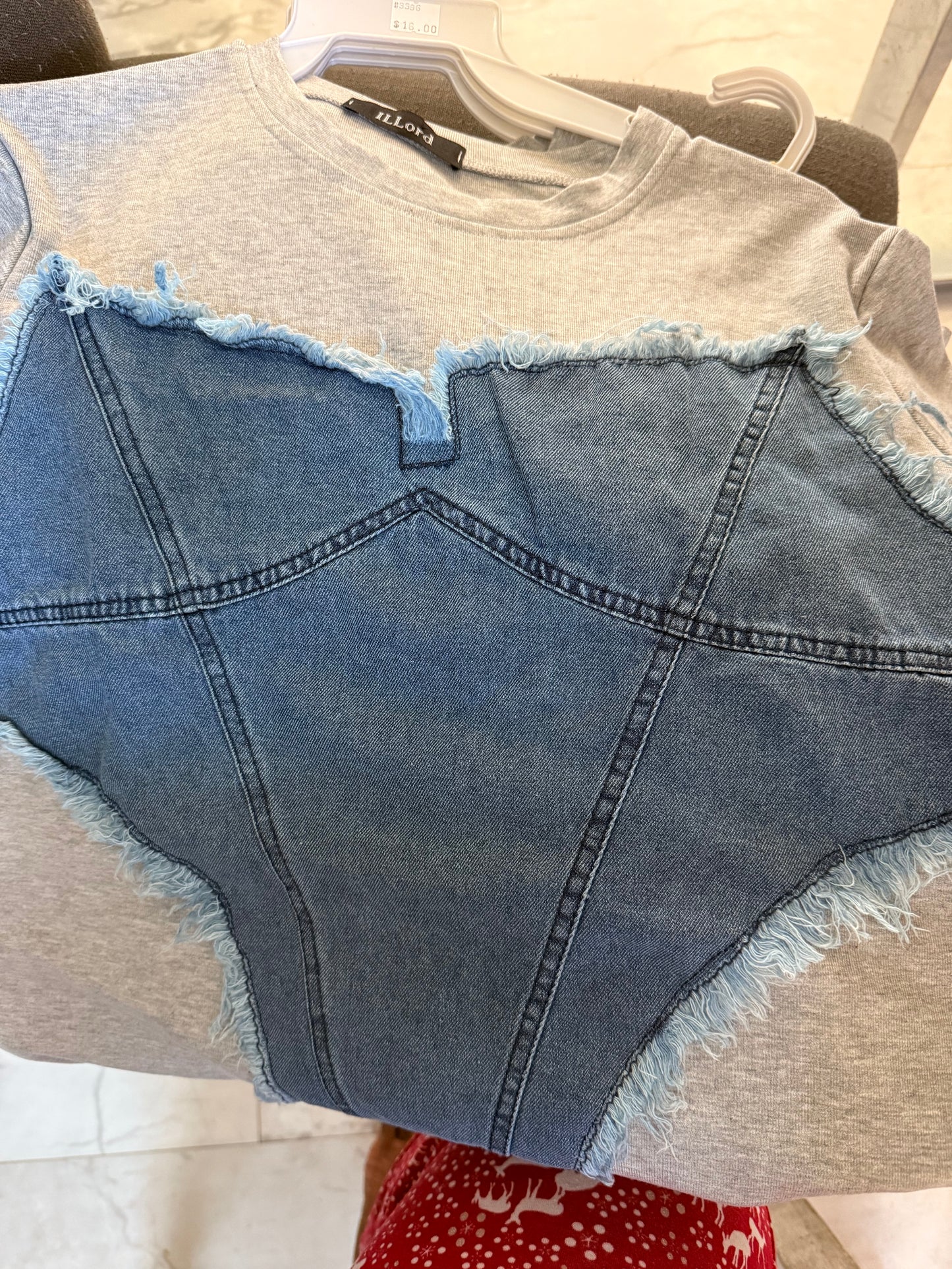 White T-Shirt With Denim Pocket One Size