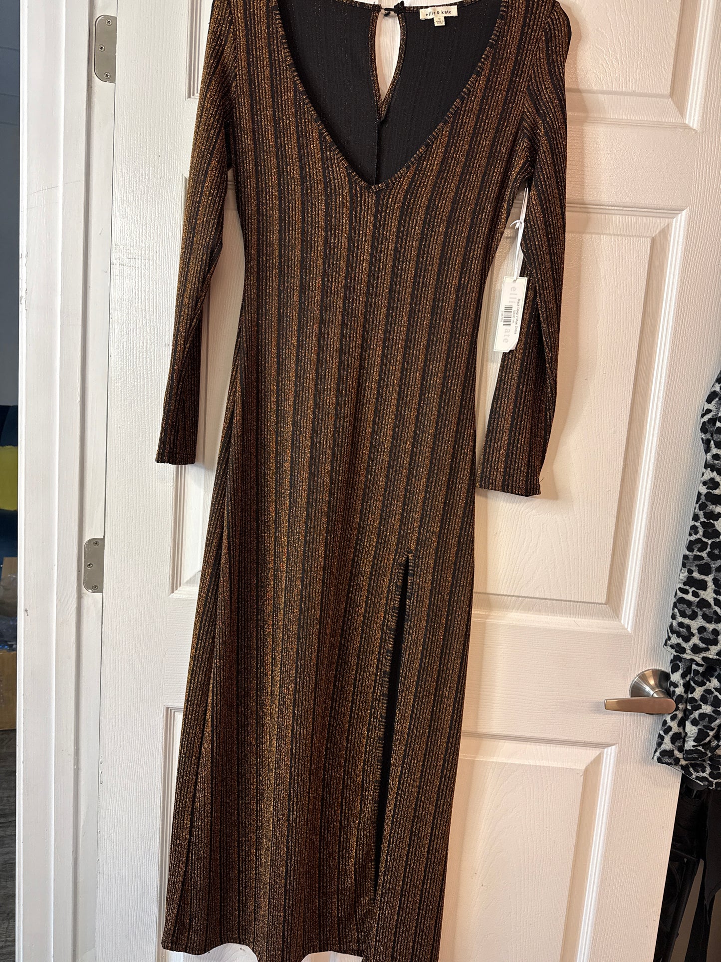 Black Deep V Maxi Dress