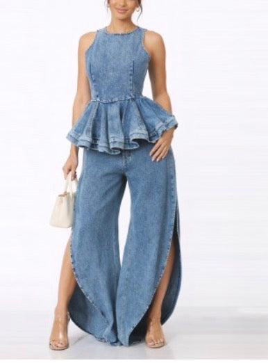 Washed Denim Barrel Jean With Side Slits