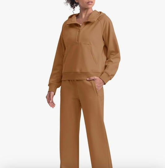 FLEECE CROP TOP & STACK PANTS SET Taupe