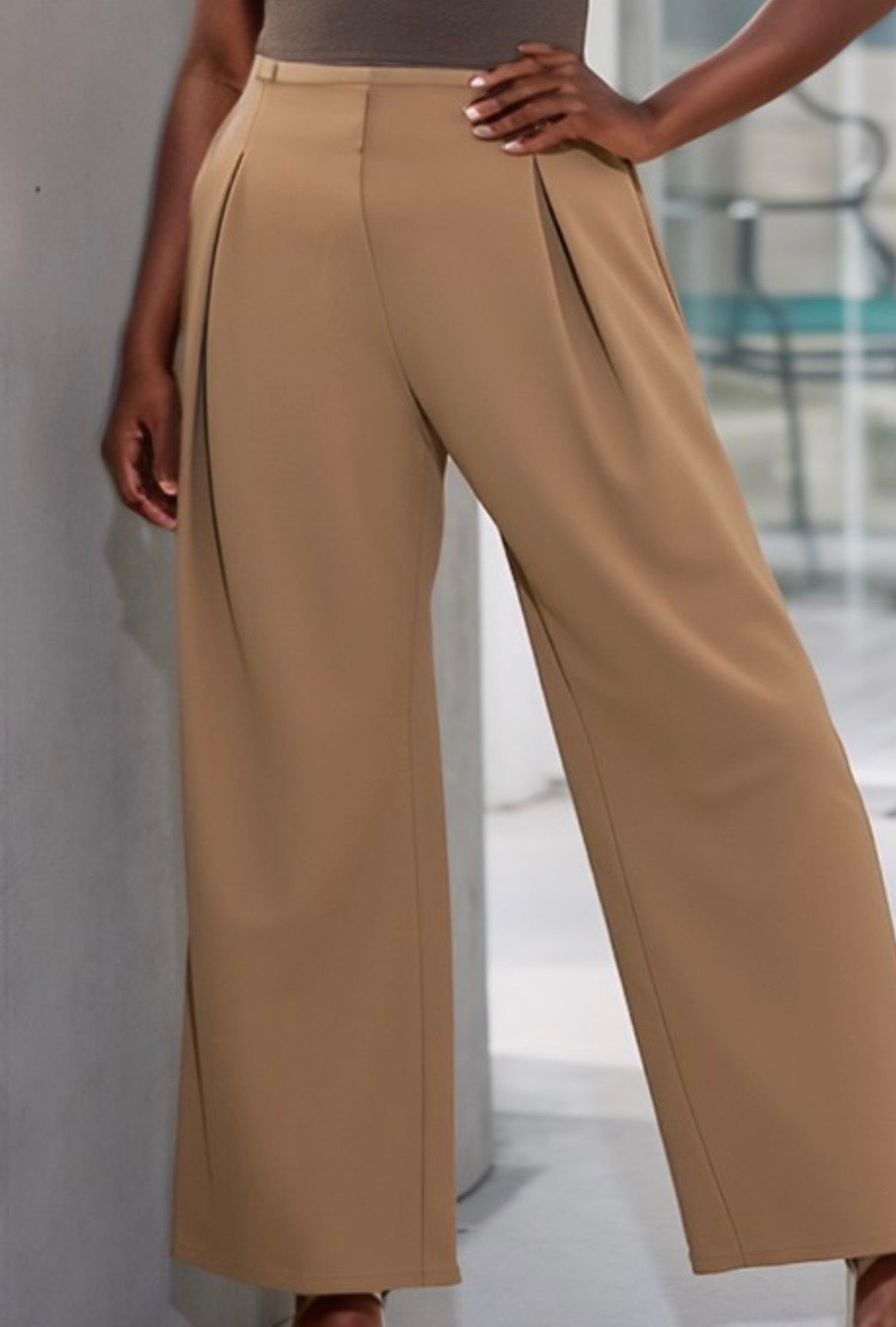 Plus Solid Side Zipper Straight Leg Pants