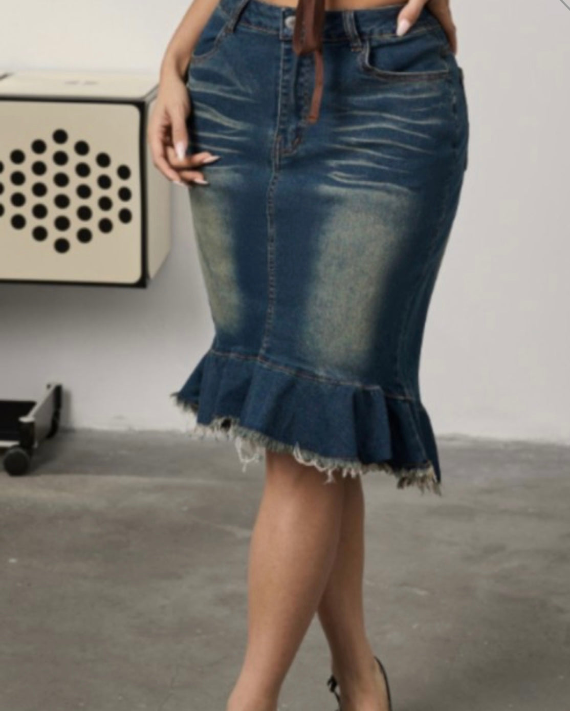 Frayed Ruffle Hem Vintage Denim Midi Skirt
