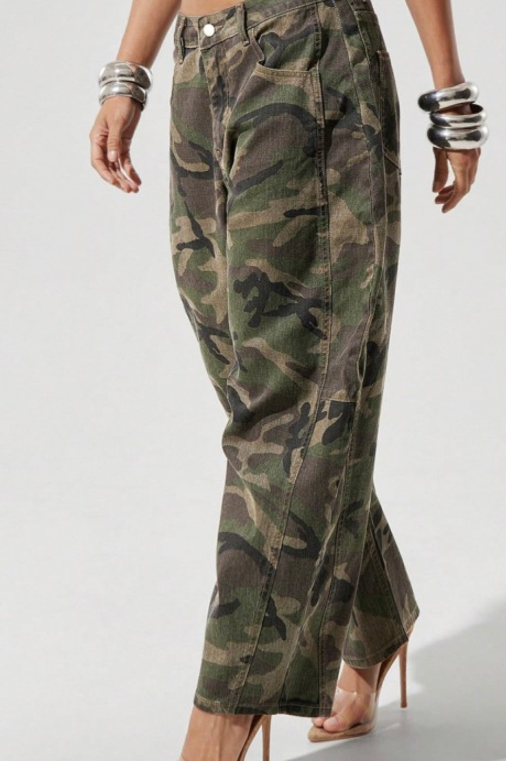Camo Print Wide Baggy Pant