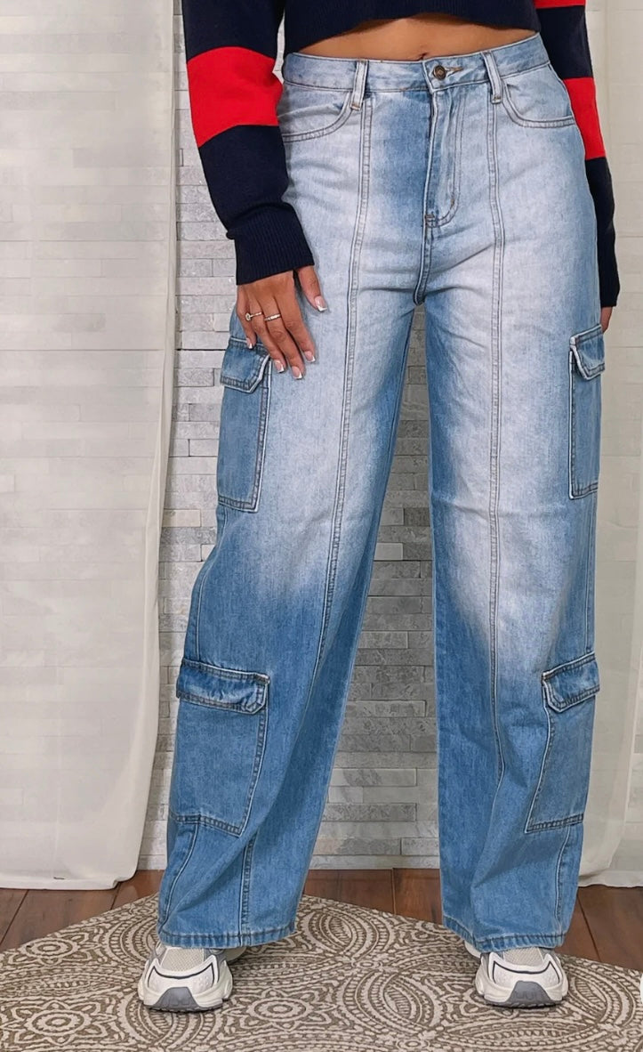 HIGH WAIST MULTI CARGO WASHED JEANS