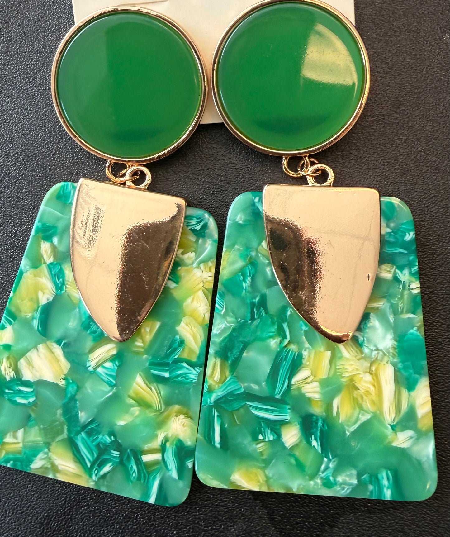 Sqaure/Circle Gold   Earring J