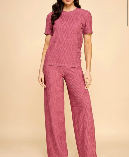 Plus Size Crinkle 2-piece  Pink