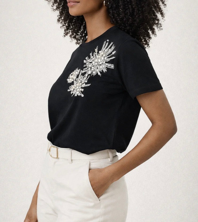PEARL STUDS PATCH DETAIL T-SHIRT Black
