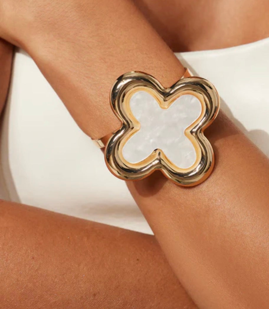 Clover Cuff Bracelets - Gold/Black