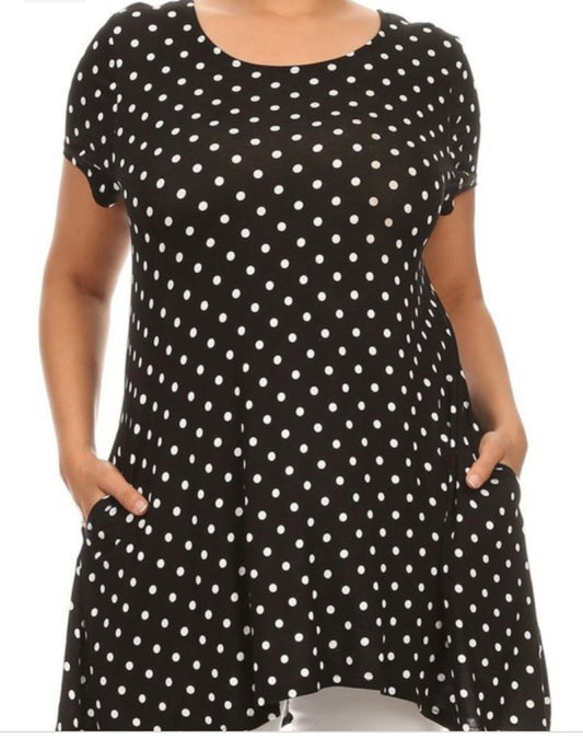 Plus Size Polka Dot Print Short Sleeve Black