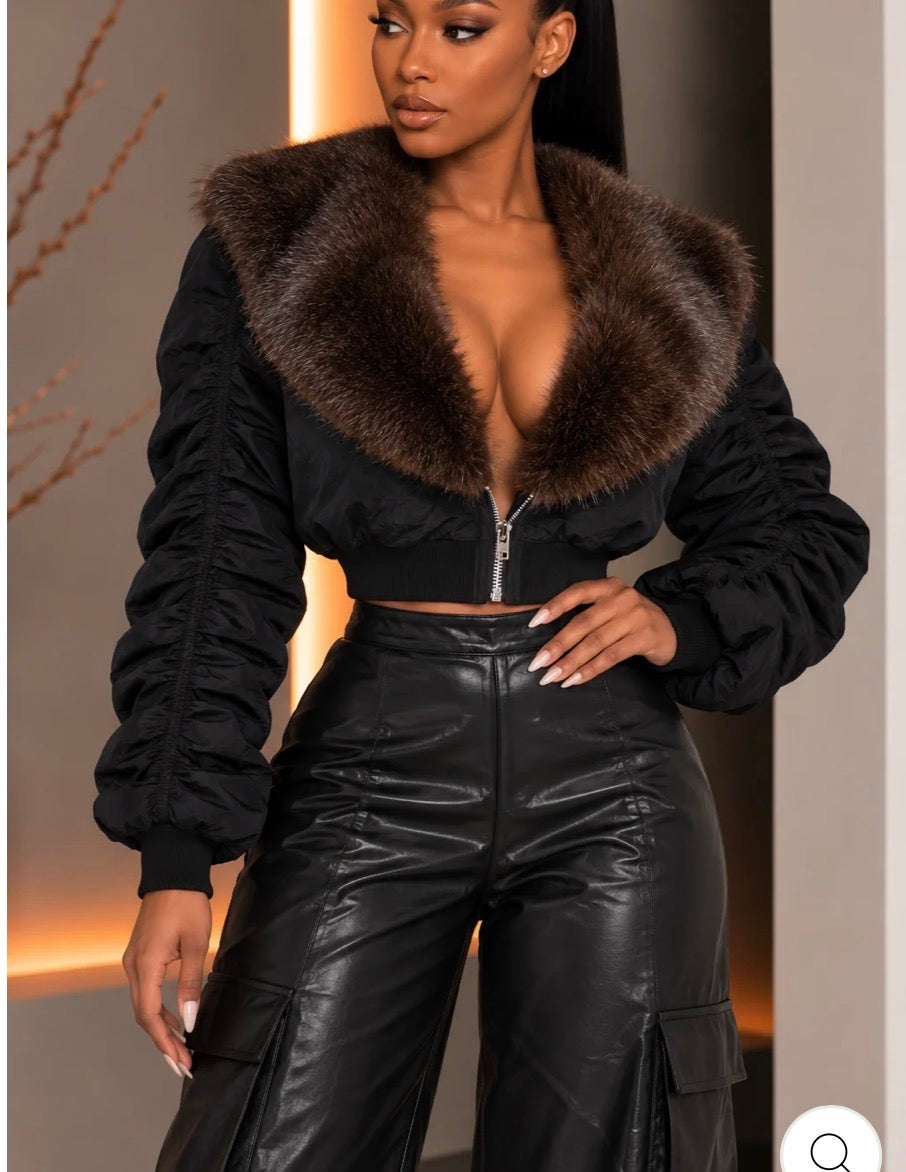 FAUX FUR RUCHED SLEEVE JACKE Green