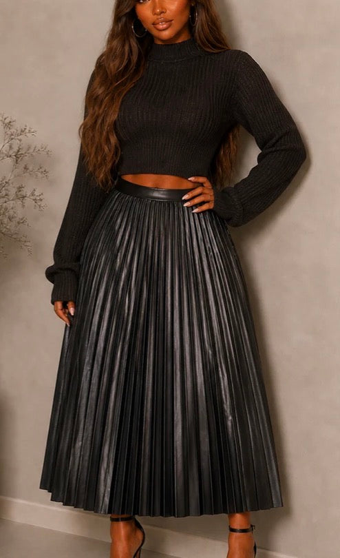 FAUX LEATHER PLEATED LONG SKIRT