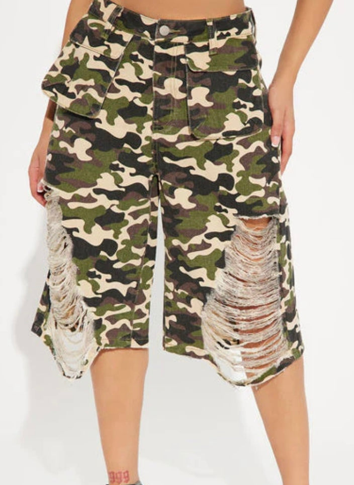 Camo Long Destroyed Shorts