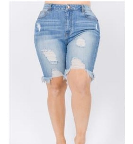 PLUS SIZE HIGH WAIST DENIM SHORTS WITH FRAYED HEM White