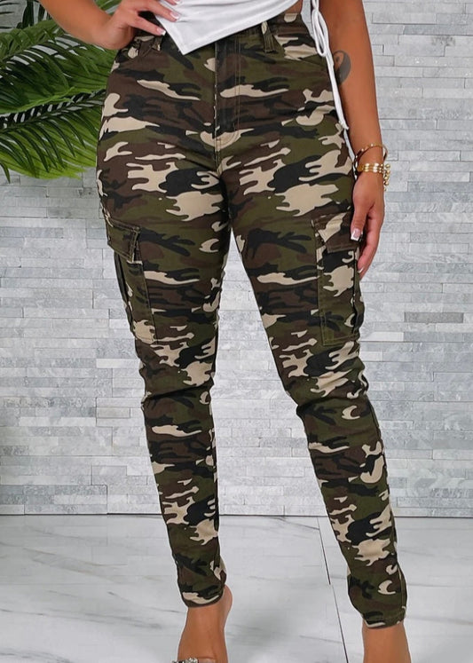 Relaxed Cargo Botoms