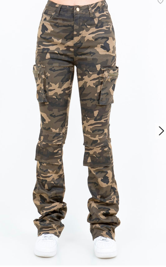 UTILITY Multi POCKET CAMO STACKED PANTS 27