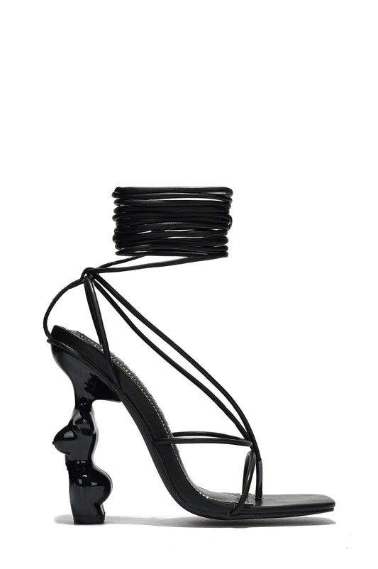 CAPE ROBBIN DAVIDA - BLACK