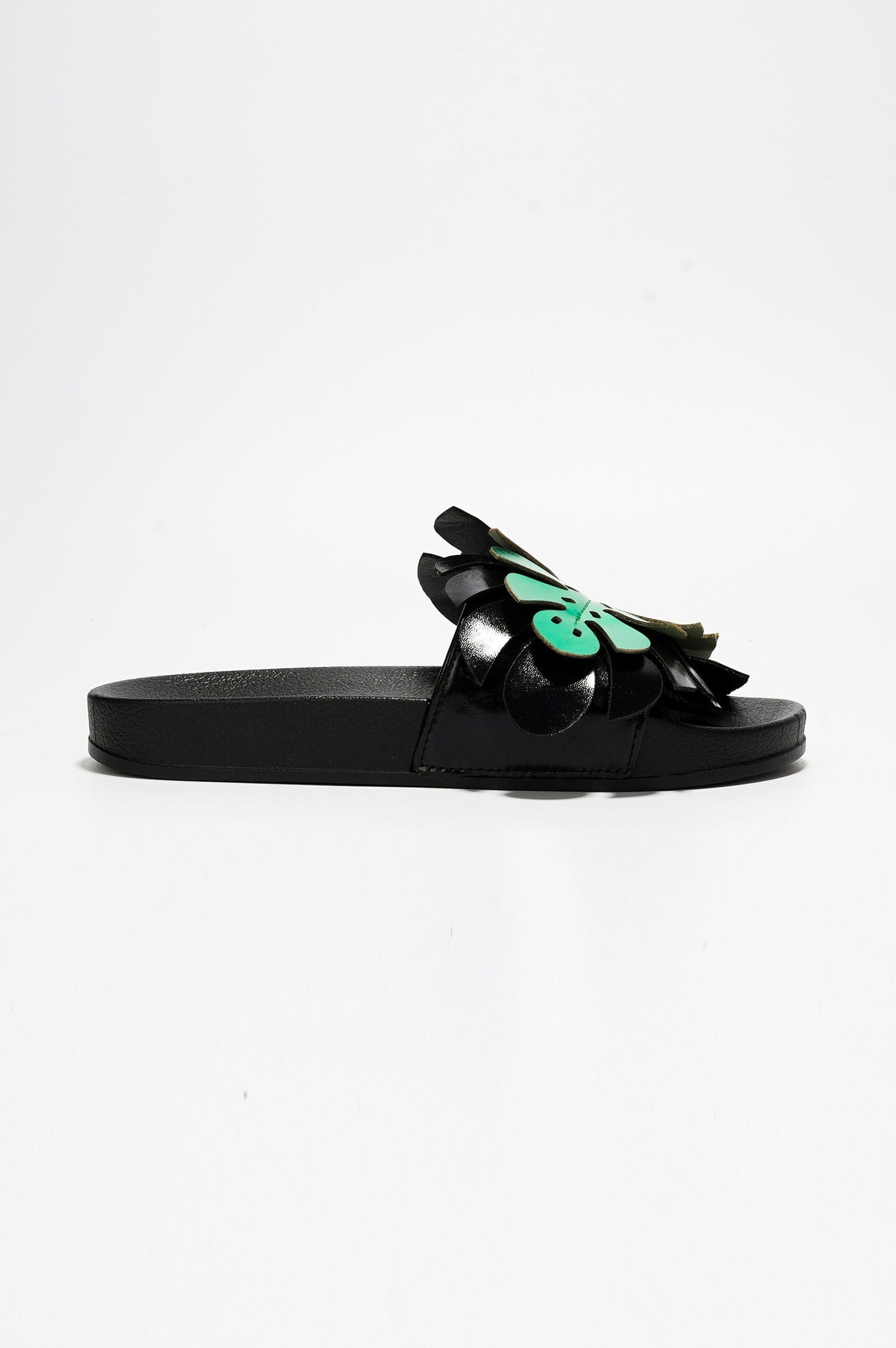 CAPE ROBBIN SHARAI - BLACK