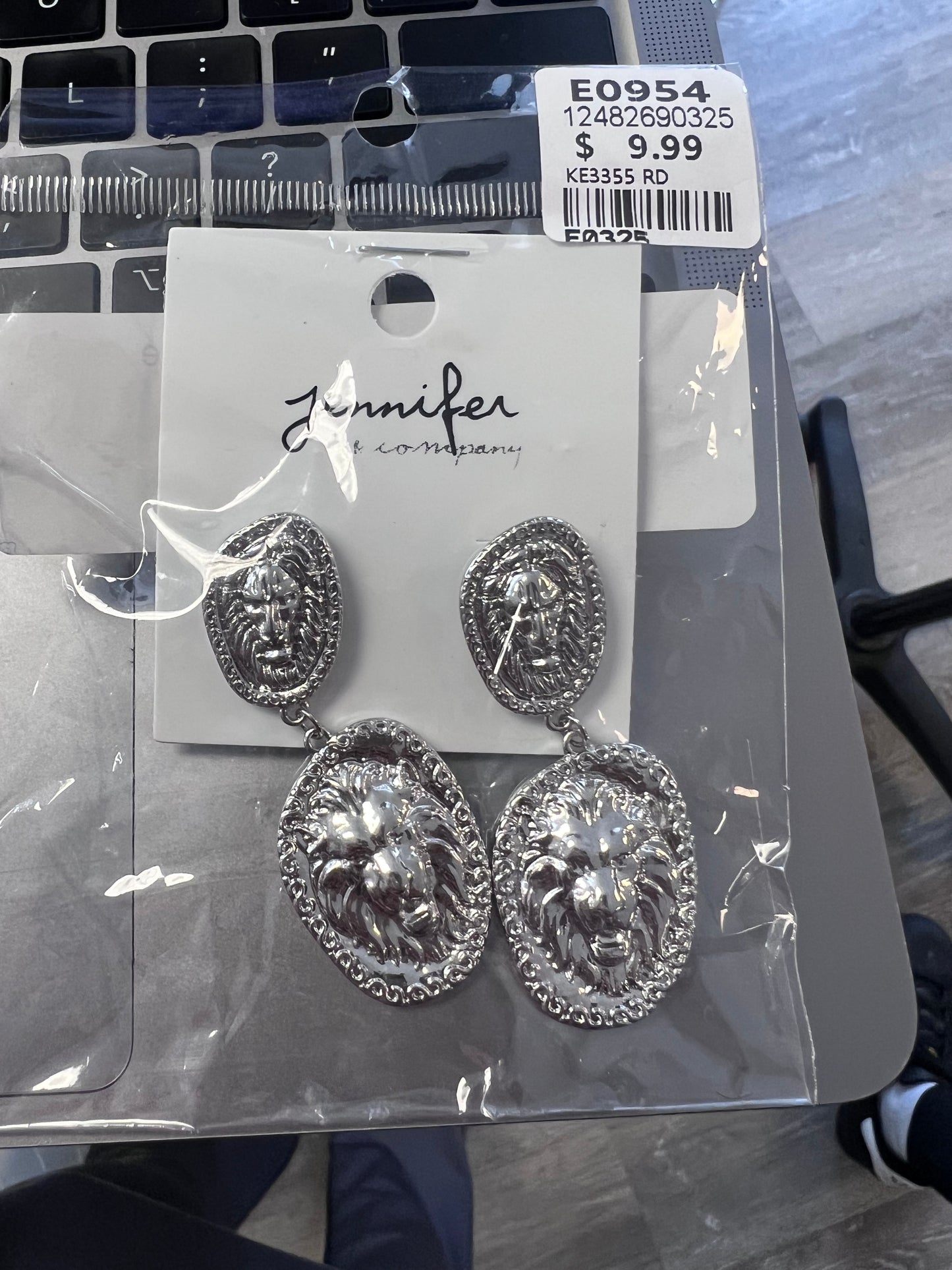 Earring Lion Double